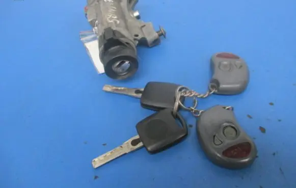 Skoda Fabia Mk1 (6Y) Ignition lock 4B0905851C