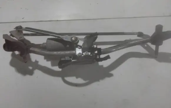 Audi A4 S4 B8 8K Front wiper linkage and motor 8K1955119A 8T1955119