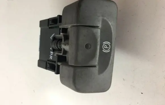 Opel Vivaro Hand parking brake switch 820051014G