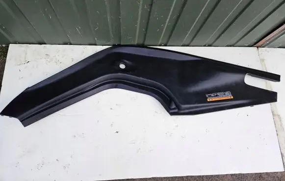 Tesla Model S Tailgate/boot cover trim set 100632800E