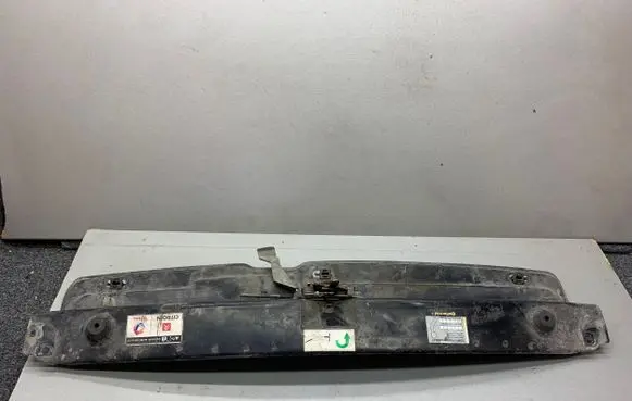 Citroen Xsara Picasso Top upper radiator support slam panel 