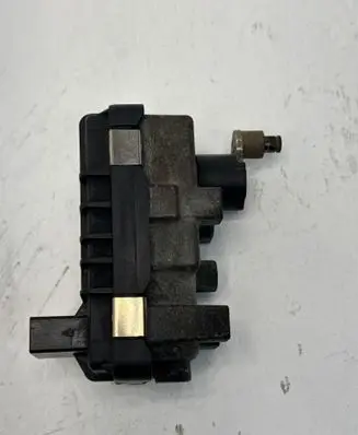 Mercedes-Benz E W211 Turbine electric control actuator 6NW008412 712120