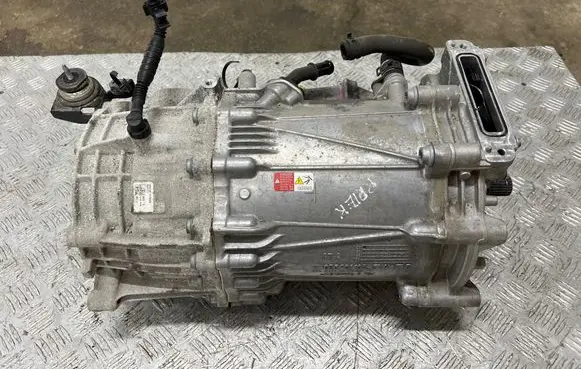 Porsche Taycan 9J1 Electric car motor EBG 9J1901131E 102875