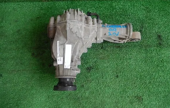 Jeep Grand Cherokee Front differential P68251556AA