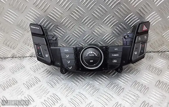 Hyundai i40 Climate control unit 972503z900