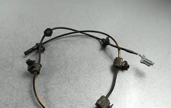 Subaru Outback (BS) ABS rear brake sensor 