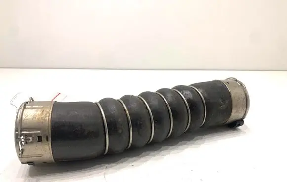 BMW 5 G30 G31 G38 Air intake hose/pipe 8580080