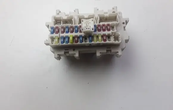 Infiniti M Y51 Fuse module C12781MA0B
