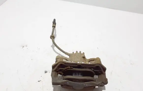 Nissan NV300 Front brake caliper 410119298R