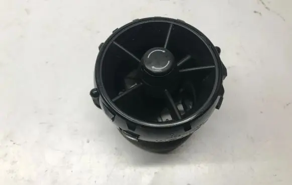 Chevrolet Camaro Dashboard air vent grill cover trim 84091802