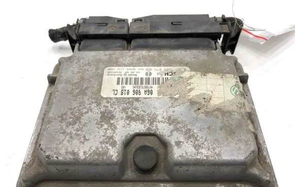 Volkswagen Golf IV Engine control unit/module ECU 06A906018CL