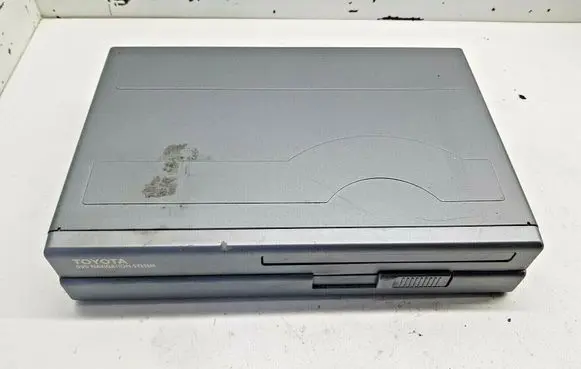 Toyota Avensis T250 Navigation unit CD/DVD player 0866200880 nr2596