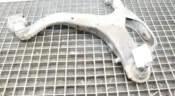Land Rover Discovery 4 - LR4 Front lower control arm/wishbone
