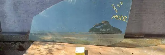 Seat Ibiza III (6L) Front door window glass four-door 1212123
