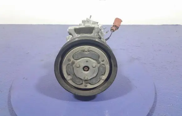Skoda Octavia 985 Air conditioning (A/C) compressor (pump) 5WA816803A