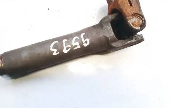 Toyota Avensis T270 Steering column universal joint