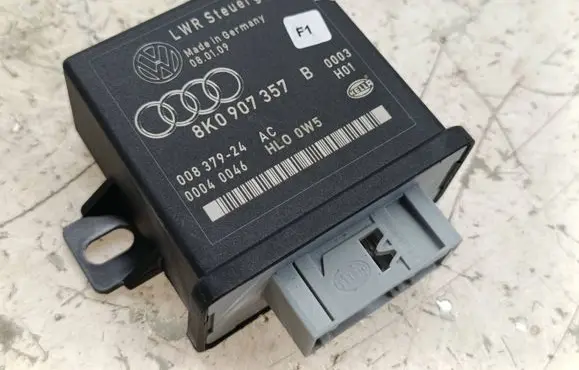 Audi Q5 SQ5 8R Light module LCM 8K0907357B 00837924 00040046