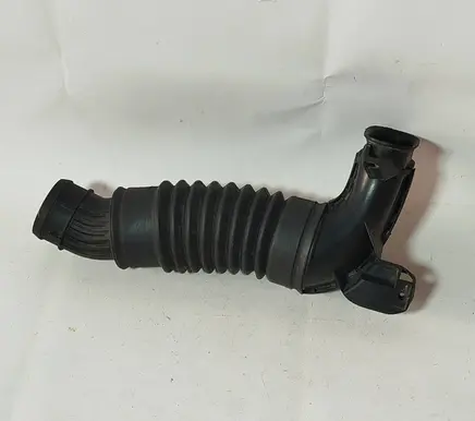 Ford Fusion Air intake duct part 2S619A673EB 2S619A673