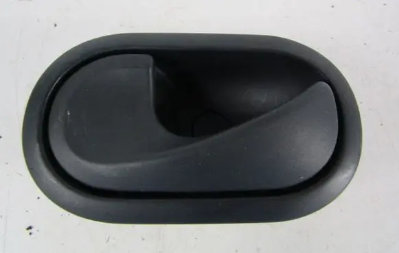 Renault Clio III Rear door interior handle 