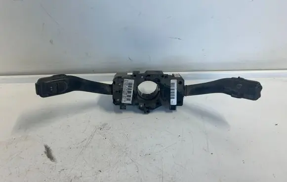 Volkswagen Sharan Wiper control stalk ko301202032