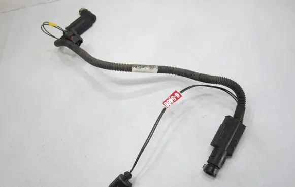 Volkswagen PASSAT B7 AdBlue supply pipe 3C0131983B 5462536100