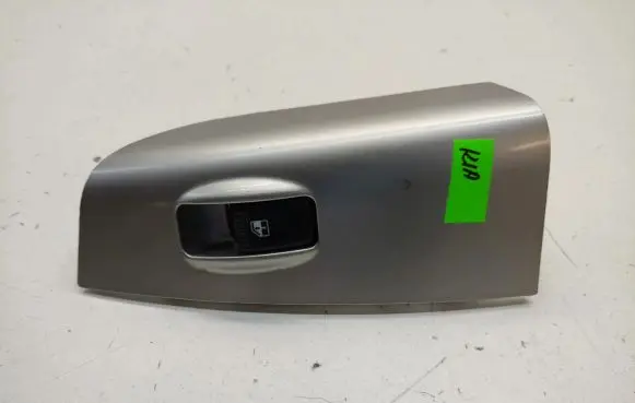 KIA Sportage Electric window control switch 4835201110 93580F000