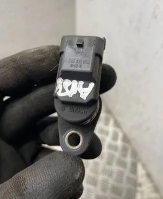 Alfa Romeo 159 Camshaft position sensor 0232103052