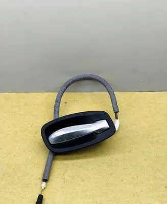 BMW 5 E60 E61 Front door interior handle 1360534