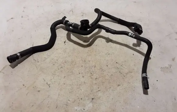 Volvo XC60 Engine coolant pipe/hose 32249880