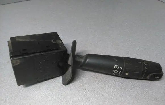 Citroen Xsara Picasso Wiper control stalk 61580038 96172873ZL