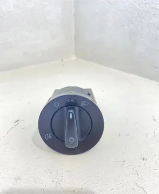 Volkswagen Golf IV Light switch TC41C0941531