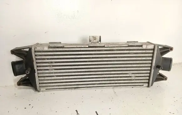 Iveco Daily 30.8 - 9 Intercooler radiator