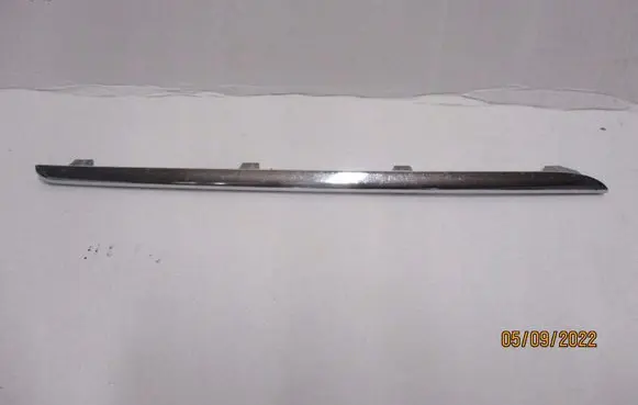 Peugeot Partner III Front bumper upper radiator grill A2128852421