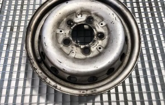 Mercedes-Benz Sprinter W901 W902 W903 W904 R15 steel rim 9034000102