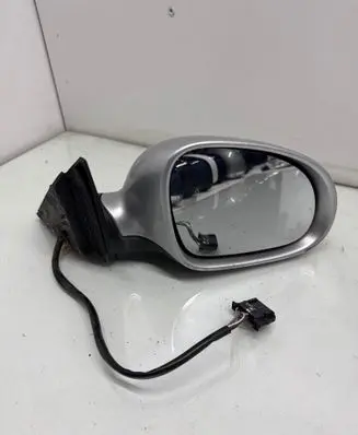 Volkswagen PASSAT B5.5 Front door electric wing mirror 32074 3B0857934B