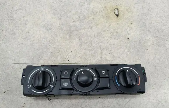 BMW 1 E81 E87 Climate control/heater control trim 9190922