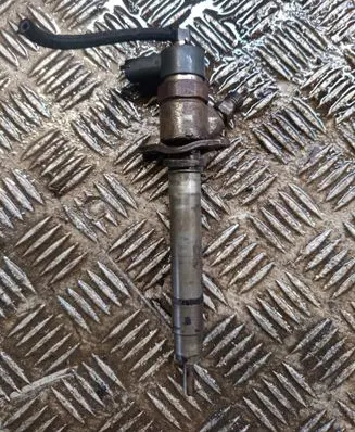 Volvo S80 Fuel injector 0445110078