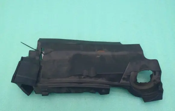 Jaguar F-Pace Other engine bay part DX2312025BC