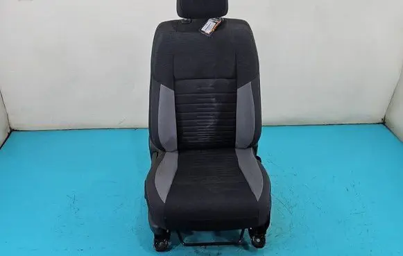 Toyota Auris E180 Front passenger seat IMPRK1511482
