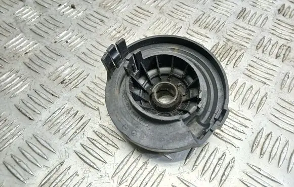 Mercedes-Benz E W211 Rear coil spring rubber mount 