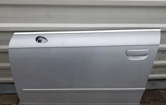 Seat Exeo (3R) Side sliding door 
