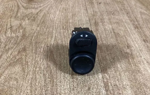 Opel Zafira A Wing mirror switch 09226861 09221361 0006R