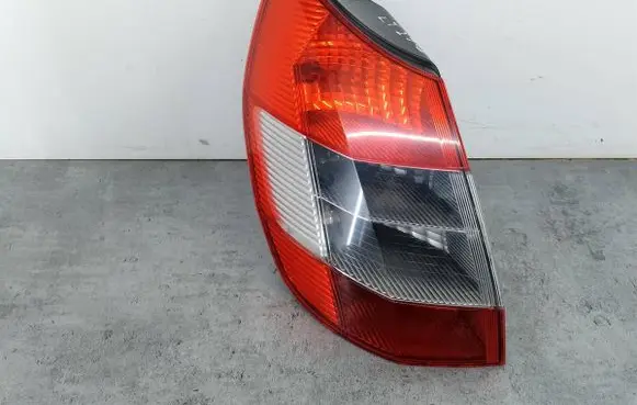 Renault Scenic II - Grand scenic II Rear/tail lights 8200493374G