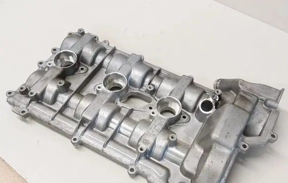 Porsche Cayman 981 Rocker cam cover 9A110523104