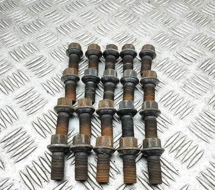 Mercedes-Benz CLA C117 X117 W117 Nuts/bolts A0009908307