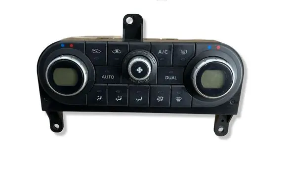 Nissan Qashqai Air conditioning/heating control unit 27500JD45D