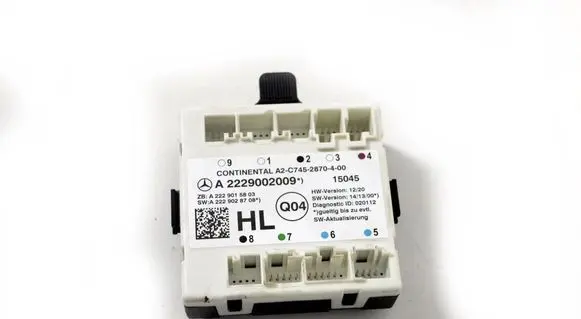 Volkswagen PASSAT B7 Door control unit/module A2229002009