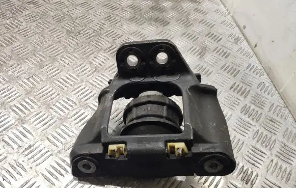 Volvo XC90 Engine mount bracket 326F22 ENAC46000DF