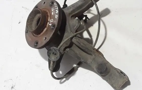 Mercedes-Benz Citan W415 Front wheel hub A4153320200