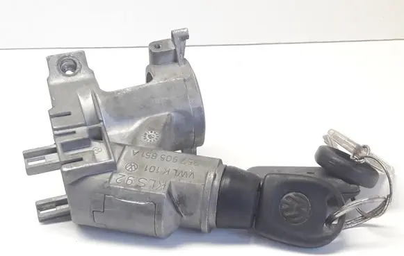 Volkswagen PASSAT B4 Ignition lock 357905851A